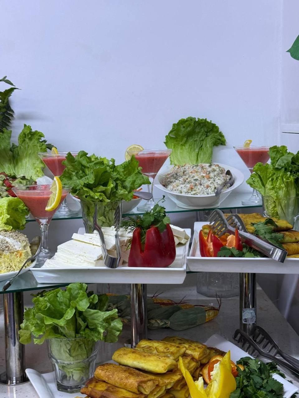 Karvan Hotel-Sanatorium Naftalan Ngoại thất bức ảnh